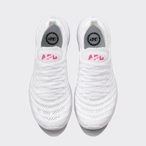 COPY - COPY - APL 6.5 white tech loom wave